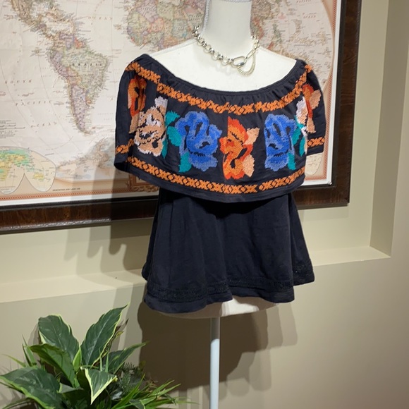 🌼FREE PEOPLE off shoulder top - Picture 4 of 16